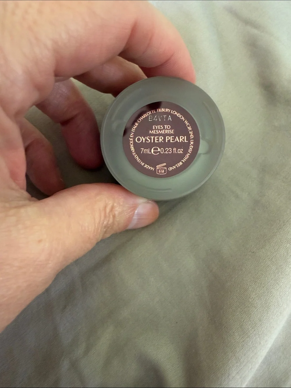Charlotte Tilbury Eyes To Mesmerize Cream Eyeshadow Oyster Pearl